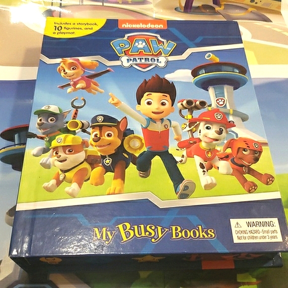 “My Busy Books” Paw Patrol Storybook with Figurines & a Playmat. - Picture 1 of 7